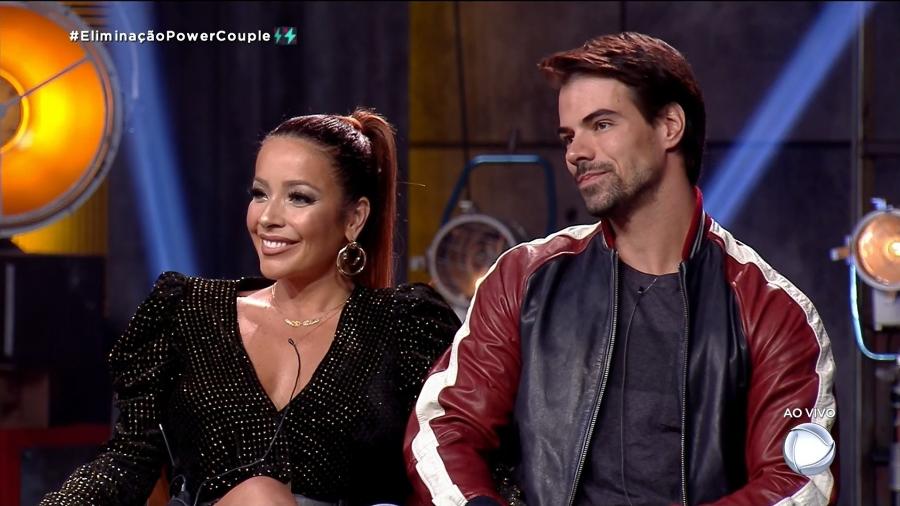Renata Dominguez e Leandro Gléria no "Power Couple" - Reprodução/Record TV