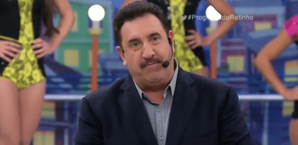 Golpista liga e convida Ratinho para participar do seu próprio programa - Reprodução/TV Globo