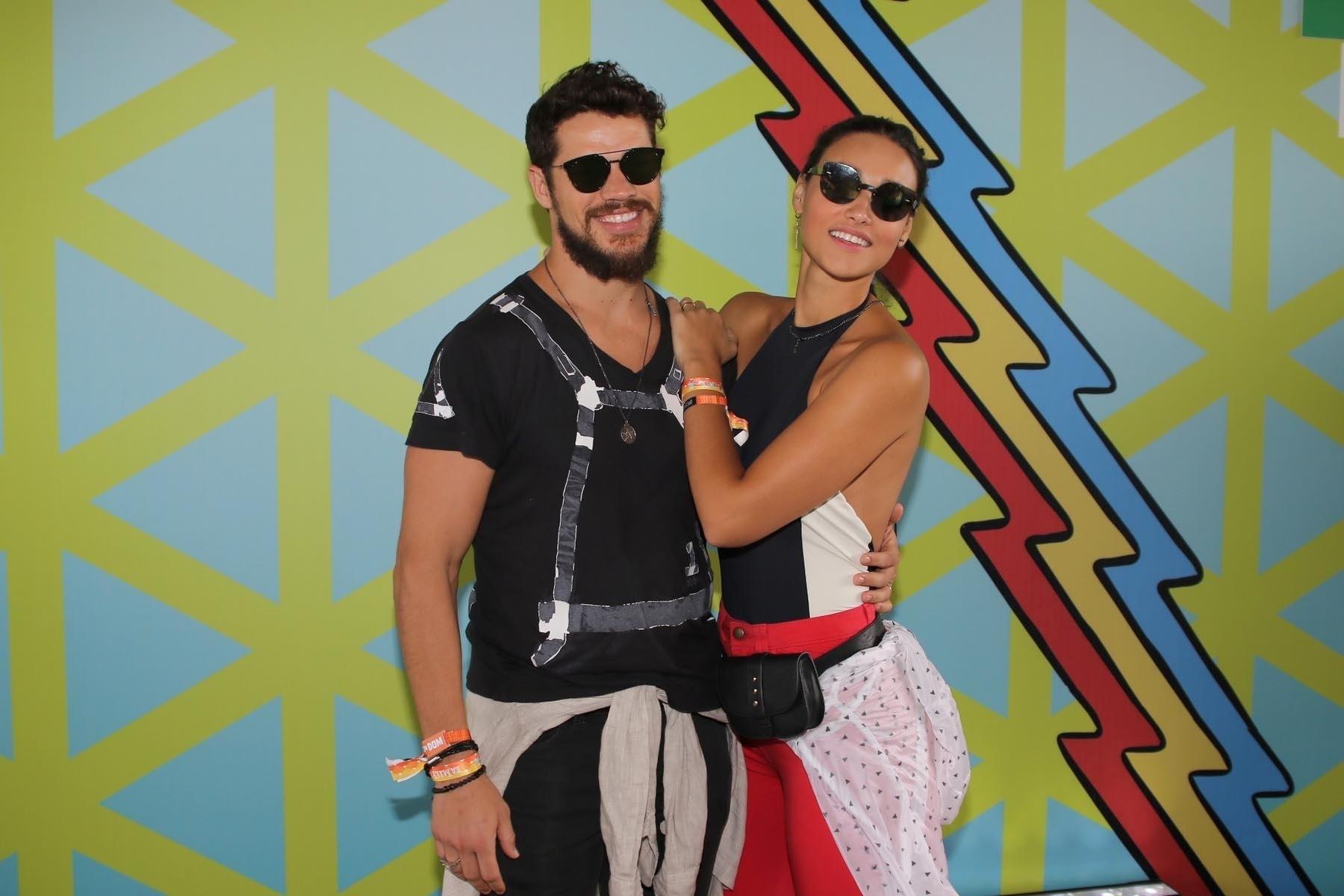 José Loreto e Débora Nascimento no segundo dia do Lolla - Thiago Duran/AgNews