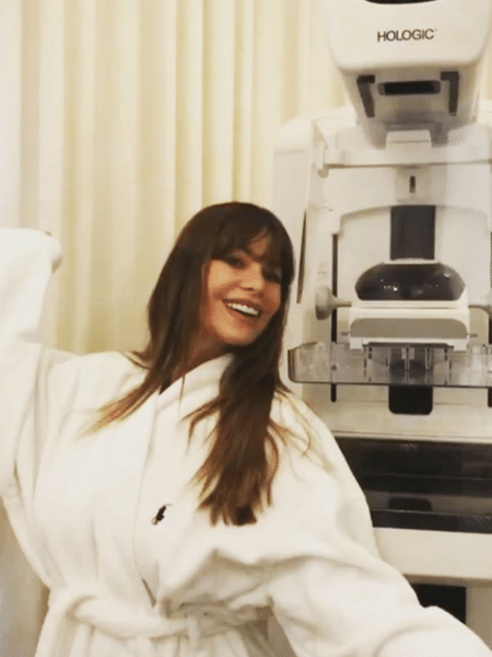 Sofia Vergara mostra sua rotina preventiva no consultório médico - Reprodução/Instagram