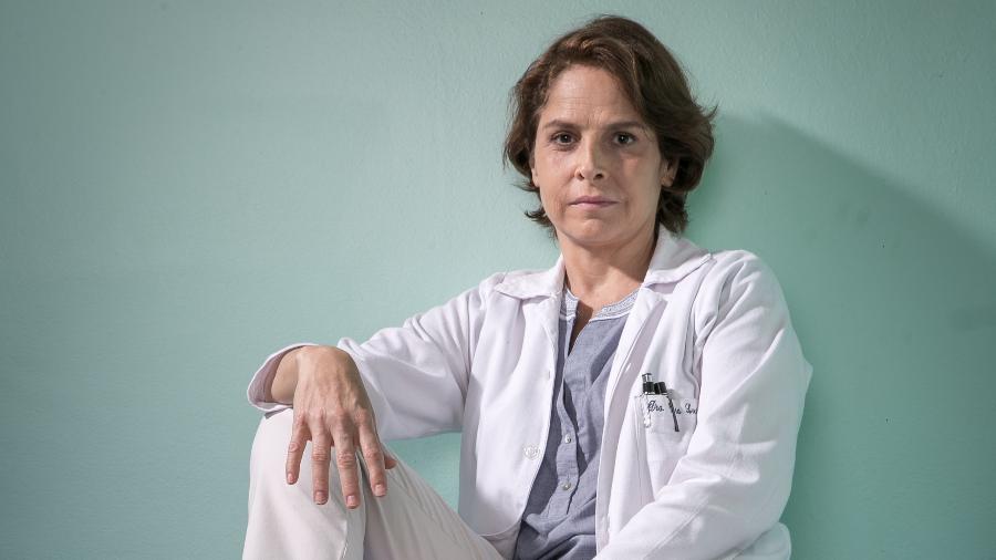 Drica Moraes na série "Sob Pressão" - Raquel Cunha/TV Globo