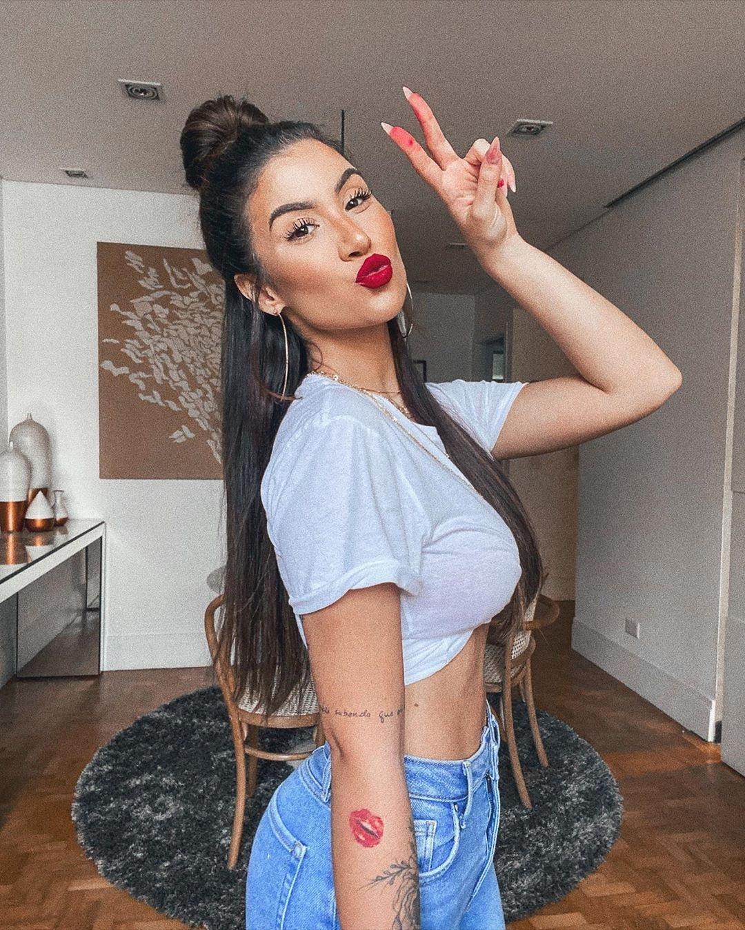 Bbb 20 Bianca Andrade A Boca Rosa Se Muda Para Casa De 3 Andares Com Piscina Veja Fotos