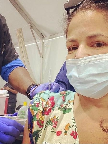Nivea Stelmann foi vacinada contra Covid-19 em Orlando - Reprodução/Instagram