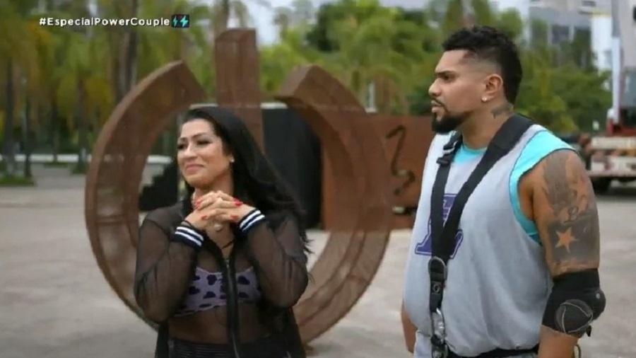 Power Couple Especial: Naldo desiste da prova dos homens e se irrita com Ellen - Reprodução/RecordTV