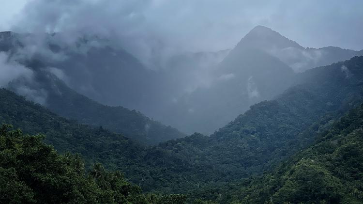 Vista das montanhas Ciclope, na província de Papua, na Indonésia
