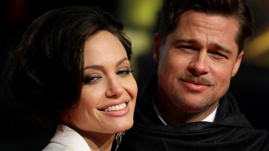 19.jan.2009 - Brad Pitt e Angelina Jolie na estreia alemã do filme "O Curioso Caso de Benjamin Button" - Hannibal Hanschke/Reuters