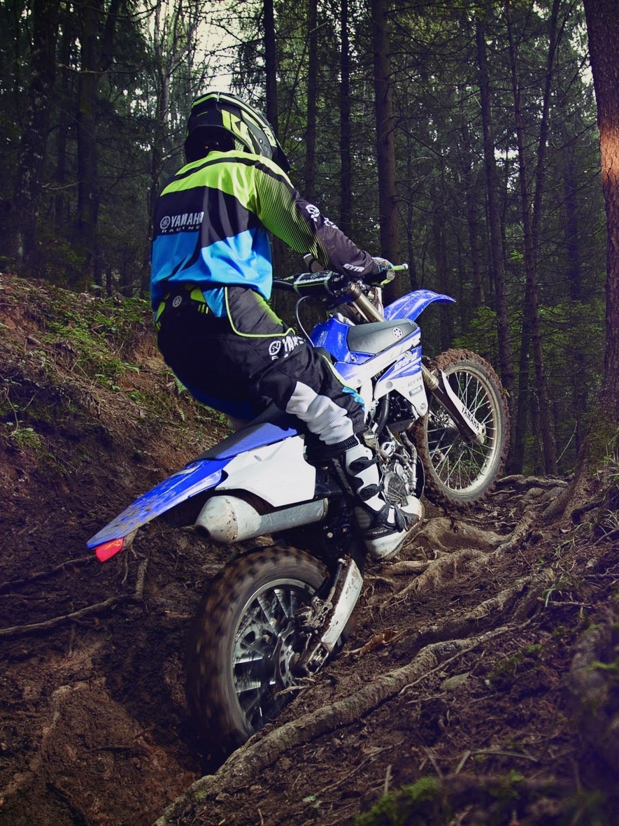 MOTOS trilha