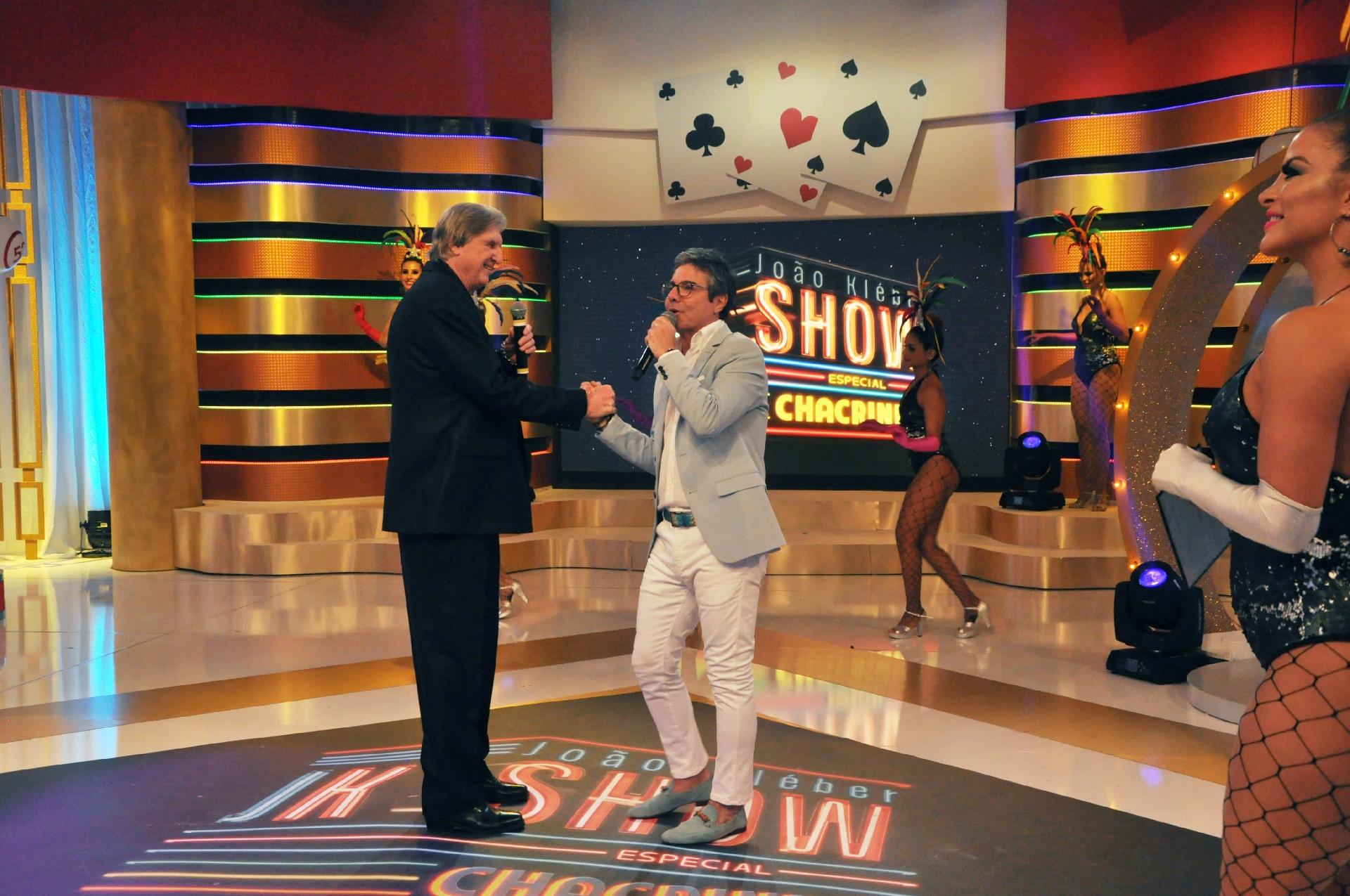 Sérgio Reis canta no programa "João Kleber Show - Especial Chacrinha" - Divulgação/RedeTV!