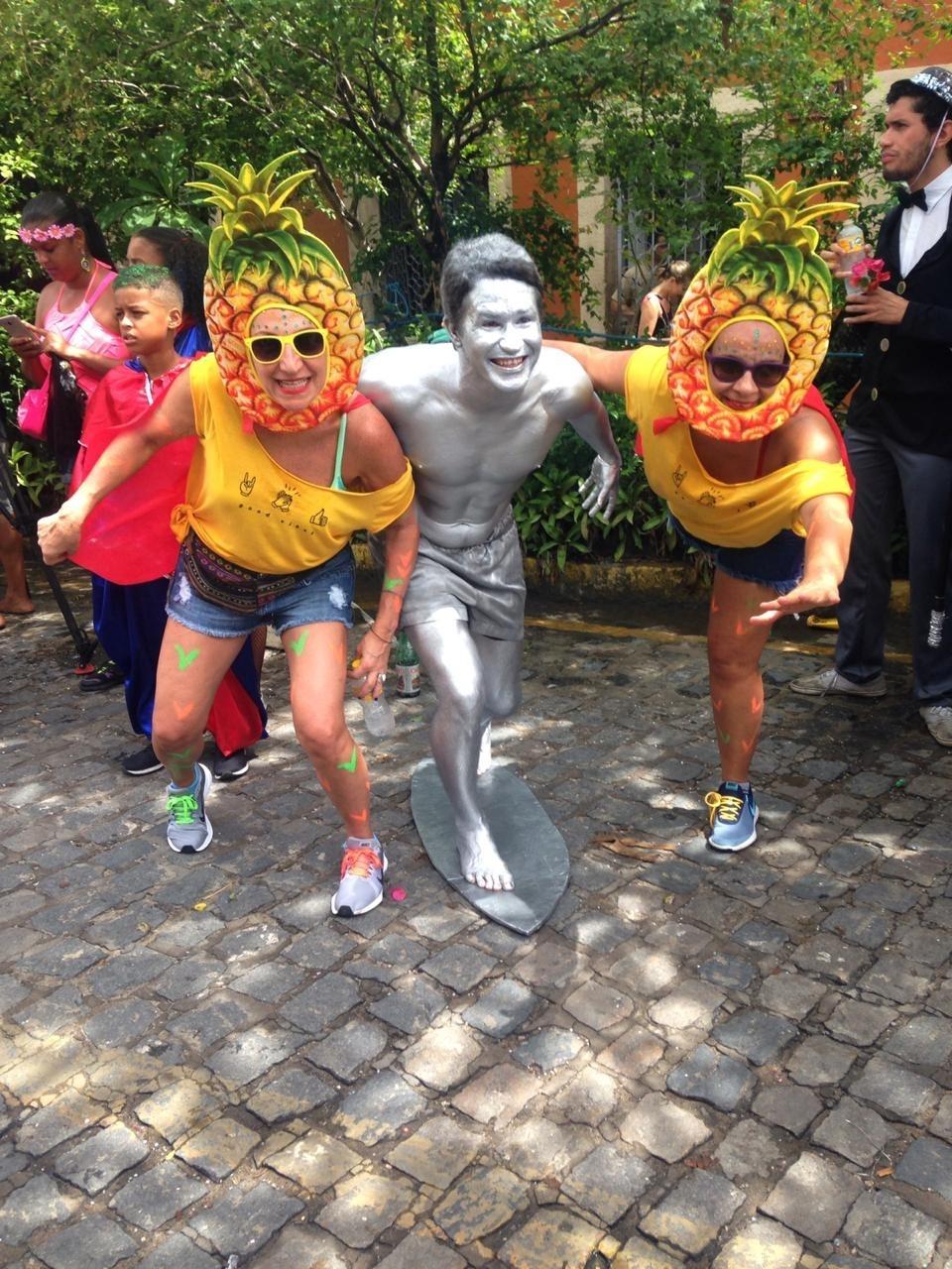 Surfista Prateado chamou atenção no bloco "Enquanto Isso na Sala da Justiça", no Recife - Alcione Ferreira/UOL