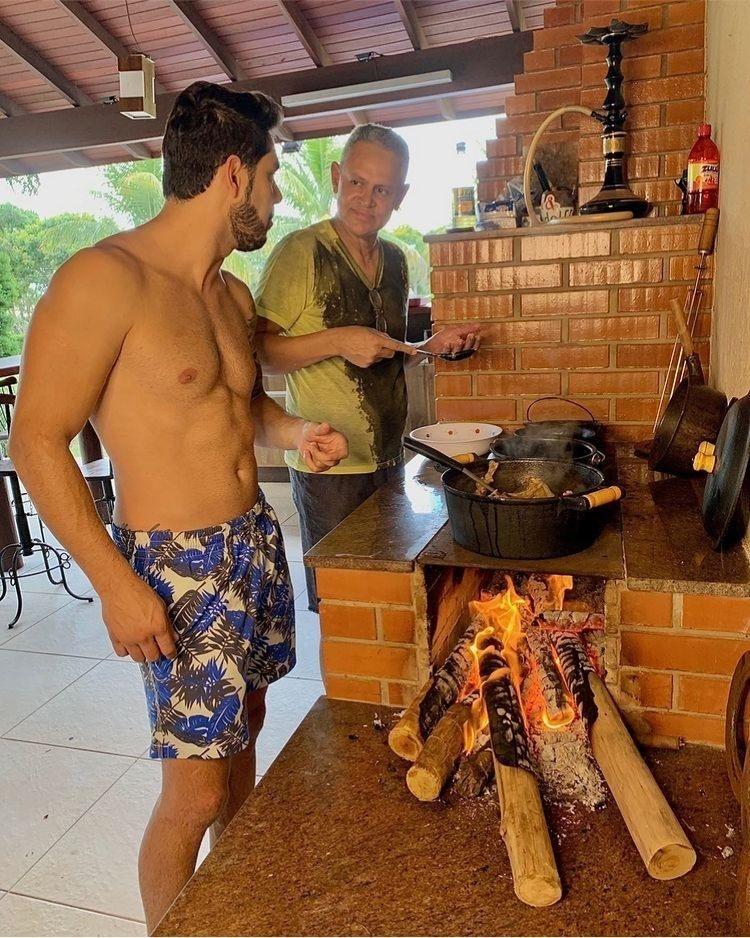 Churrasqueira da mansão do sertanejo Rodolffo, do "BBB 21", em Goiânia - Reprodução / Instagram