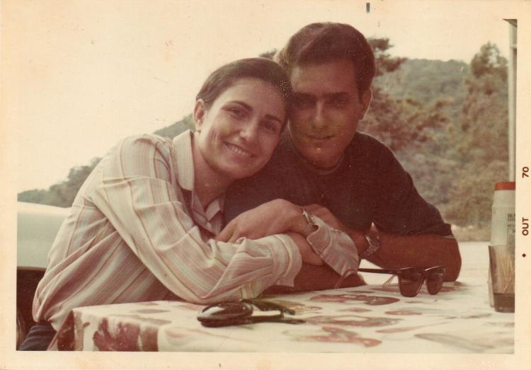 O casal Ana e Angel Ribas, na década de 1970 - Arquivo pessoal - Arquivo pessoal