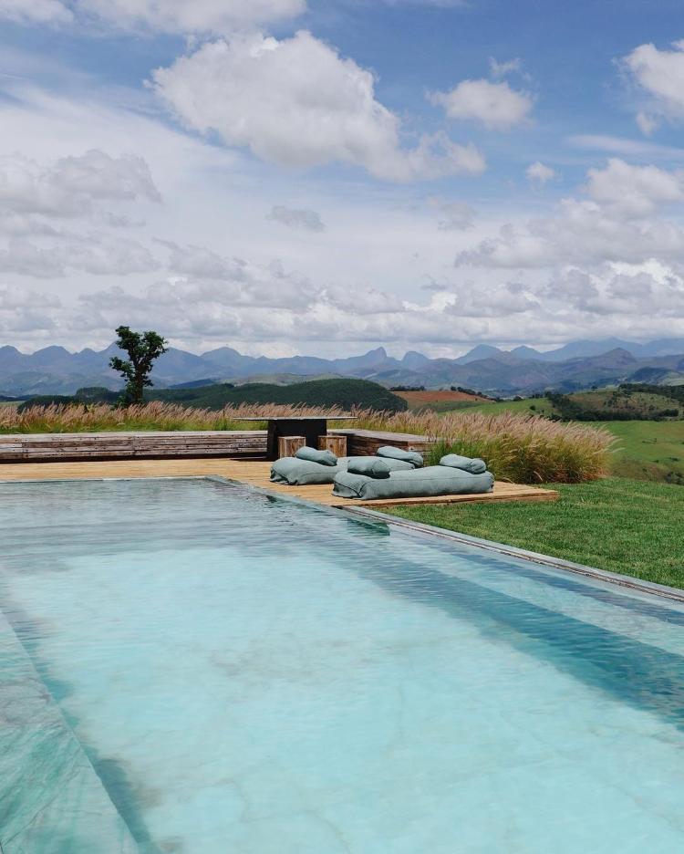 Piscina do rancho de Bruno Gagliasso e Giovanna Ewbank 