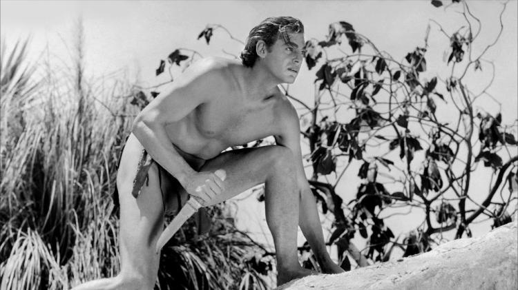 Johnny Weissmuller em cena de "Tarzan"