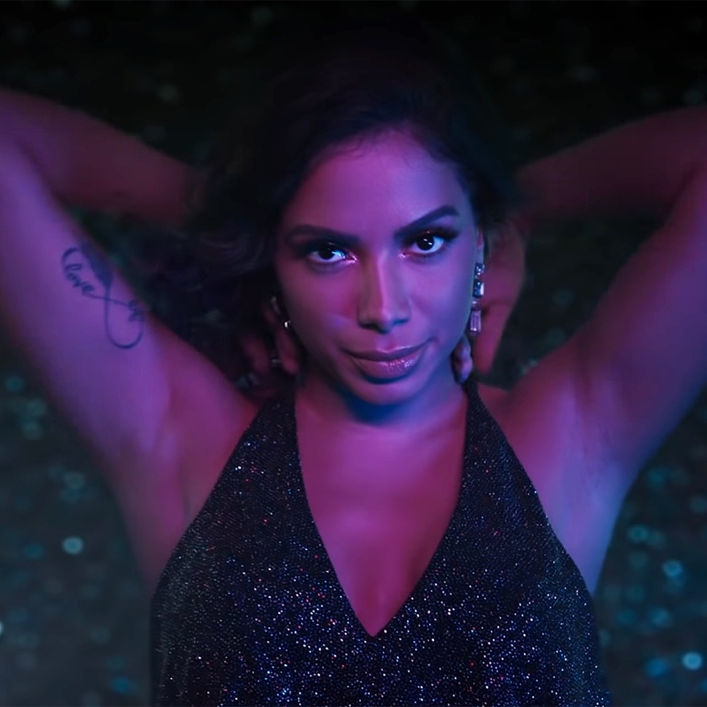 Anitta sobre encontro com Pharrell Williams: Só quero chorar