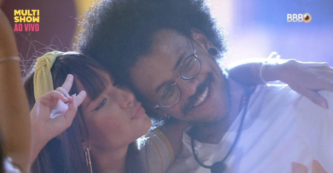 BBB 21: João e Thaís posam pra foto - Reprodução/ Globoplay