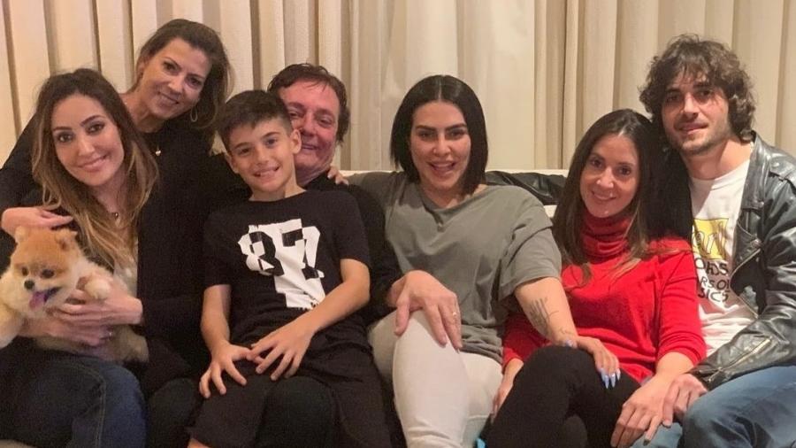 Fábio Jr. com os filhos Fiuk, Cleo, Tainá, Záion, Krizia e a mulher, Fernanda Pascucci - Reprodução/Instagram