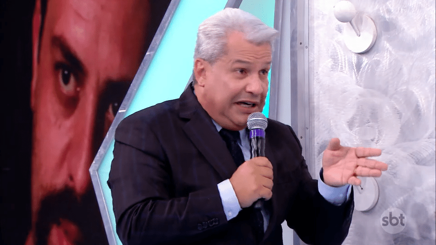 Sikêra Jr. no programa Raul Gil Sikêra Jr. no programa Raul Gil