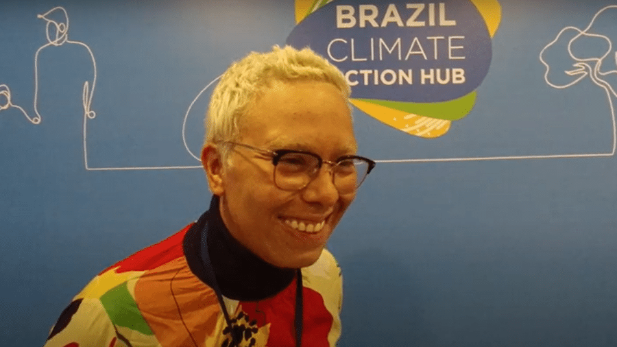 A cantora Maria Gadú na COP26, em Glasgow, na quinta-feira (4) - Divulgação