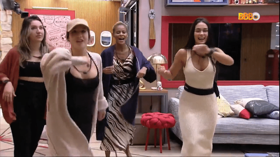 BBB 23: Sister dançam Iza na sala - Reprodução/Globoplay