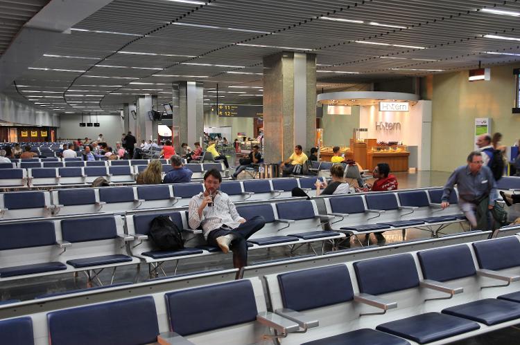 O Aeroporto Internacional Tom Jobim, o Galeão, se esvaziou nos últimos anos