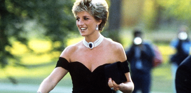Vestido da vingança de Diana vai a leilão e pode custar até R$ 1,5 milhão