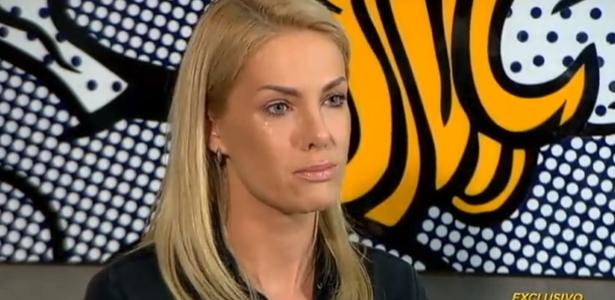 Ana Hickmann se emociona no "Domingo Espetacular" ao comentar denúncia contra seu cunhado: "Ele é meu herói" - Reprodução/Record