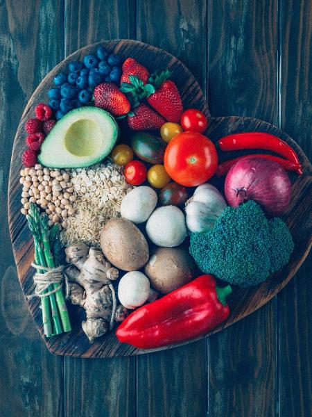 Alimentos/ Frutas/ Vegetais - iStock