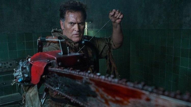 Bruce Campbell em Ash vs The Evil Dead - Divulgação