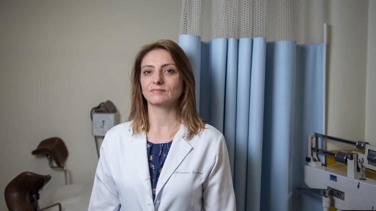 Alessandra Giovanini, medica e coordenadora do núcleo de aborto legal do Hospital Perola Byington, em São Paulo - Amanda Perobelli/Universa - Amanda Perobelli/Universa