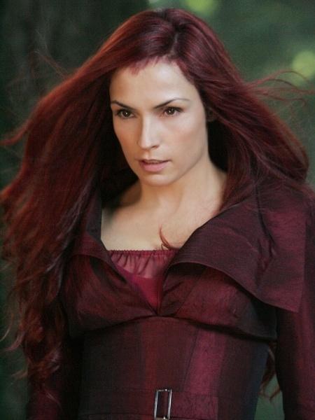 Jean Grey como a Fênix Negra em "X-Men: O Confronto Final" (2006) - Divulgação/IMDb - Divulgação/IMDb