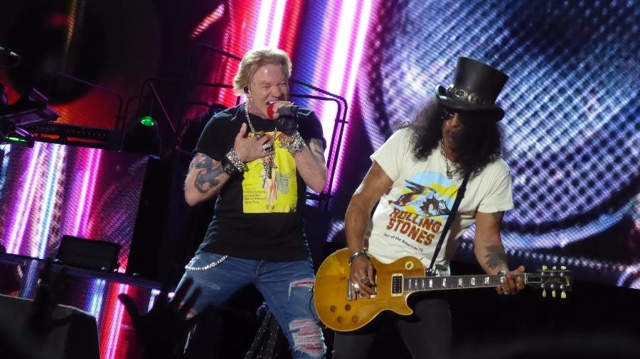 Axl Rose e Slash no show que marcou a volta dos Guns N" Roses aos palcos, em Heshey (EUA) - Reprodução/Twitter