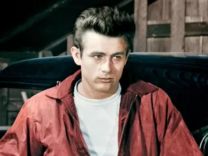 James Dean foi chantageado por homem com quem viveu romance, diz livro