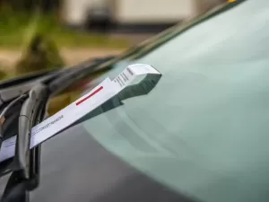 Como golpe do tíquete de estacionamento rouba dados de motoristas nos EUA