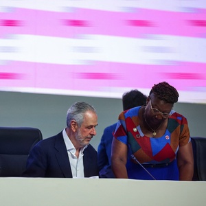 Presidente da COP30 reforça pedido de 'mutirão' para soluções climáticas
