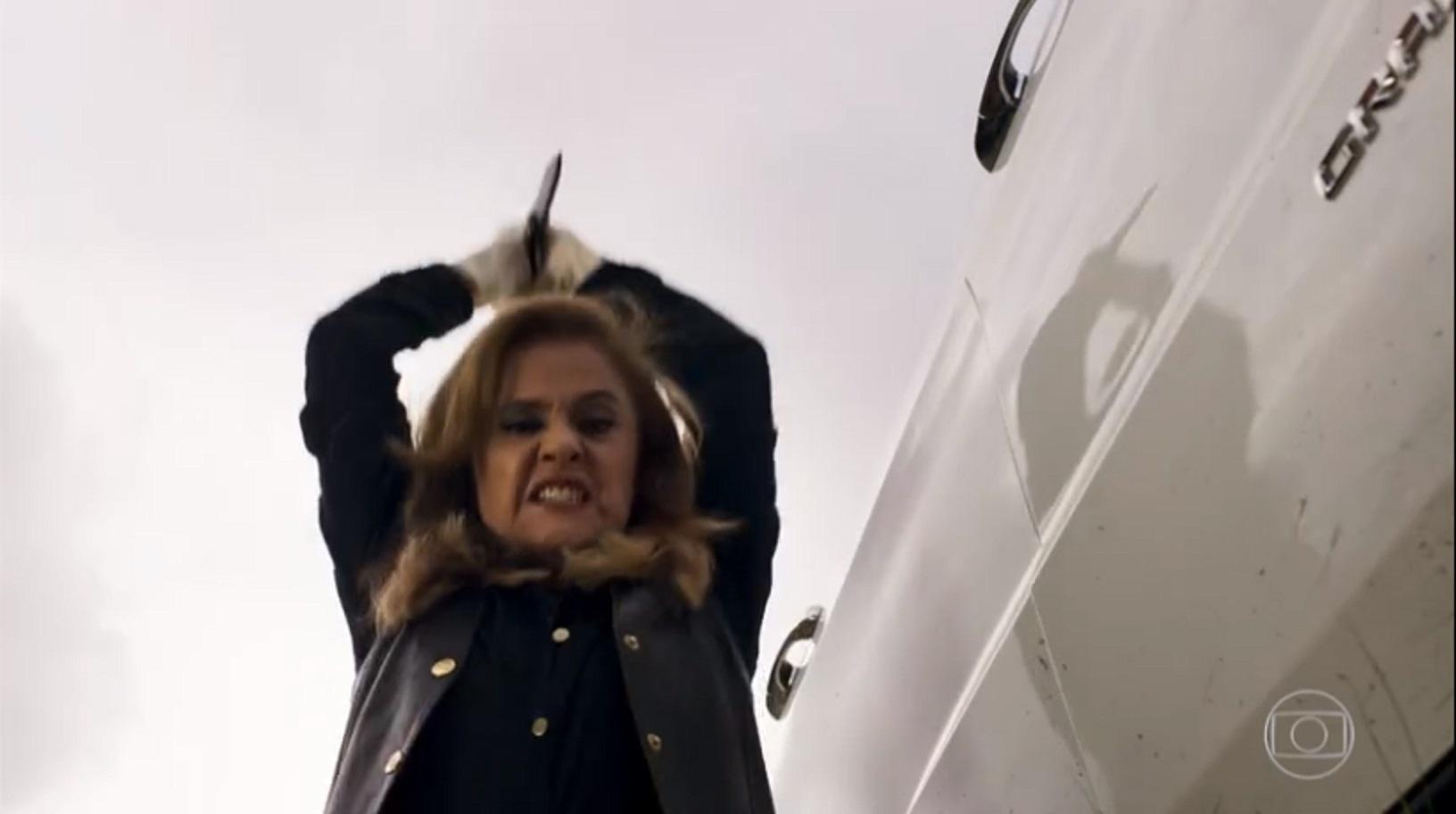 Sophia "mãos de tesoura" vira meme na web após 3ª morte em "O Outro Lado" - Reprodução/TV Globo