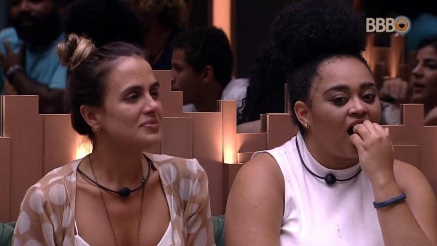 Rízia fala com Carolina sobre relacionamento com a irmã - Reprodução/Globoplay