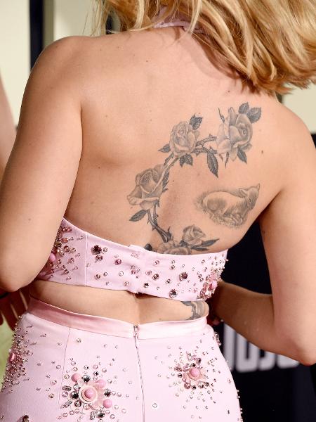 Scarlett Johansson exibe tatuagem em evento para lançar seu novo filme - Gregg DeGuire/FilmMagic - Gregg DeGuire/FilmMagic
