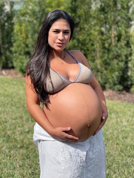 Simone, dupla com Simaria, se despede do barrigão de grávida - Reprodução / Instagram