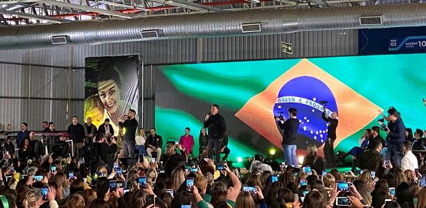 Jair Bolsonaro falou com apoiadoras mulheres em evento no Rio Grande do Sul