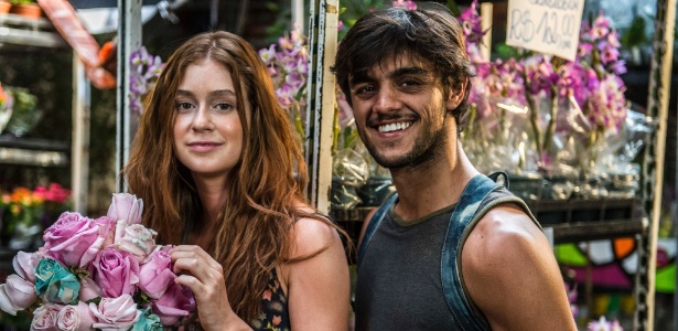 Eliza (Marina Ruy Barbosa) e Jonatas (Felipe Simas) vão se conhecer nas ruas do Rio e terão um romance em "Totalmente Demais"  - TV Globo Divulgação