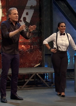 Ao lado de Justus, Gretchen acompanha o marido em prova do "Power Couple Brasil" - Divulgação/Record - Divulgação/Record