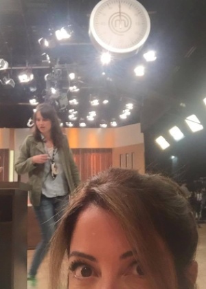 Ana Paula Padrão mostra bastidor de gravação de "Masterchef Profissionais", da Band - Instagram - Instagram