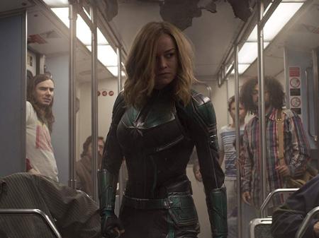Brie Larson como Carol Danvers em cena de "Capitã Marvel" - Reprodução/IMDb