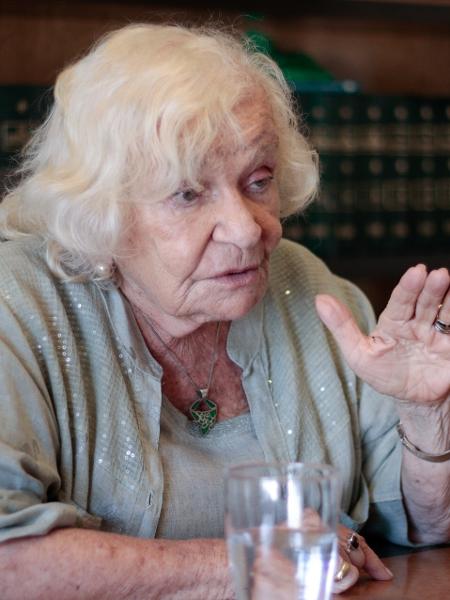 Nelly Minyersky defende os direitos das mulheres há 60 anos  - MONK Fotografía