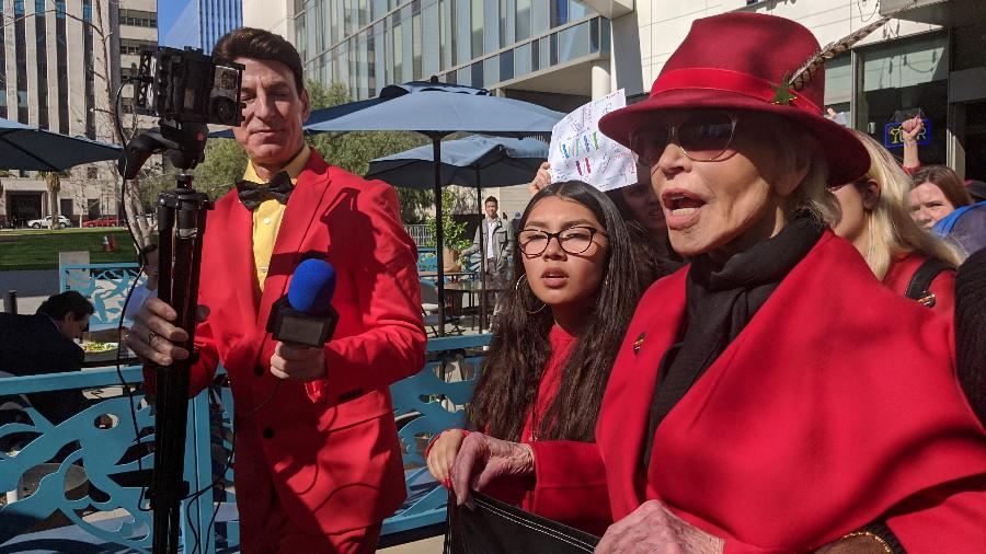 Jane Fonda encabeça protestos por mudanças para conter crise climática - Fernanda Ezabella/UOL