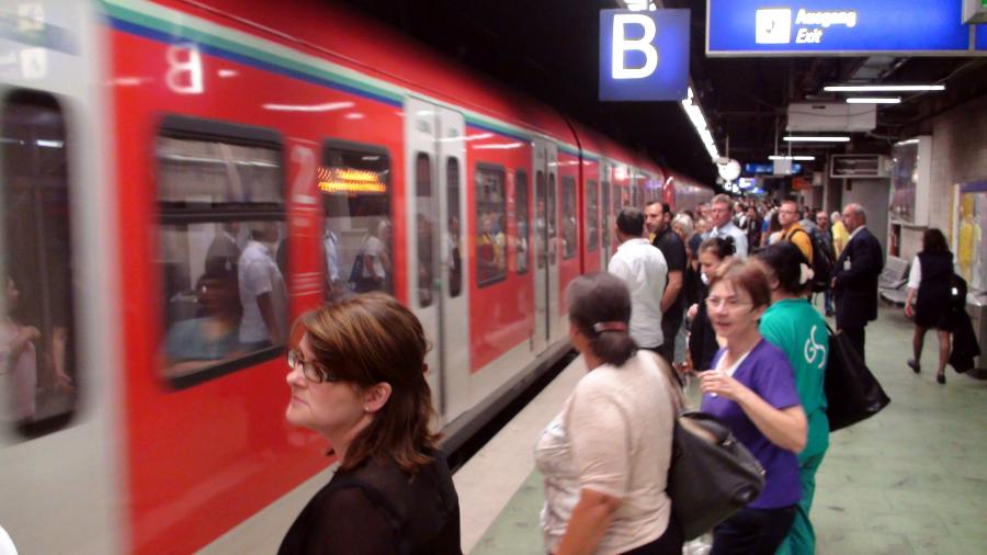 O desconto no bilhete lotou as estações por toda a Alemanha - LIVINUS/Getty Images