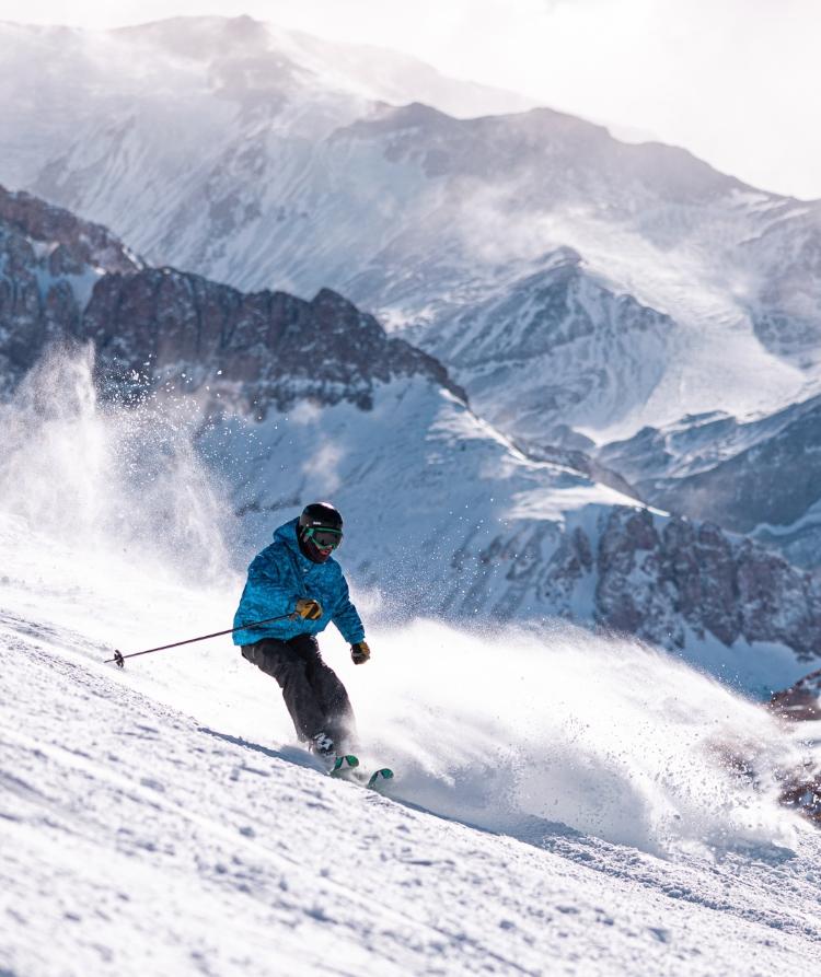 Esqui em Valle Nevado: chance de imersão nas Cordilheiras dos Andes