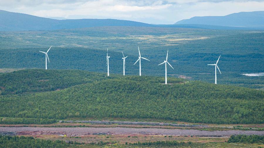 Quase 70% da eletricidade da Suécia provém de fontes renováveis, especialmente energia hidrelétrica e eólica