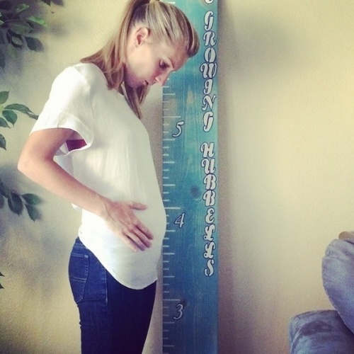 20.ago.2015 - Heather Morris, a Brittany da série "Glee", anunciou em seu Instagram na quarta-feira (19) que está grávida do segundo filho