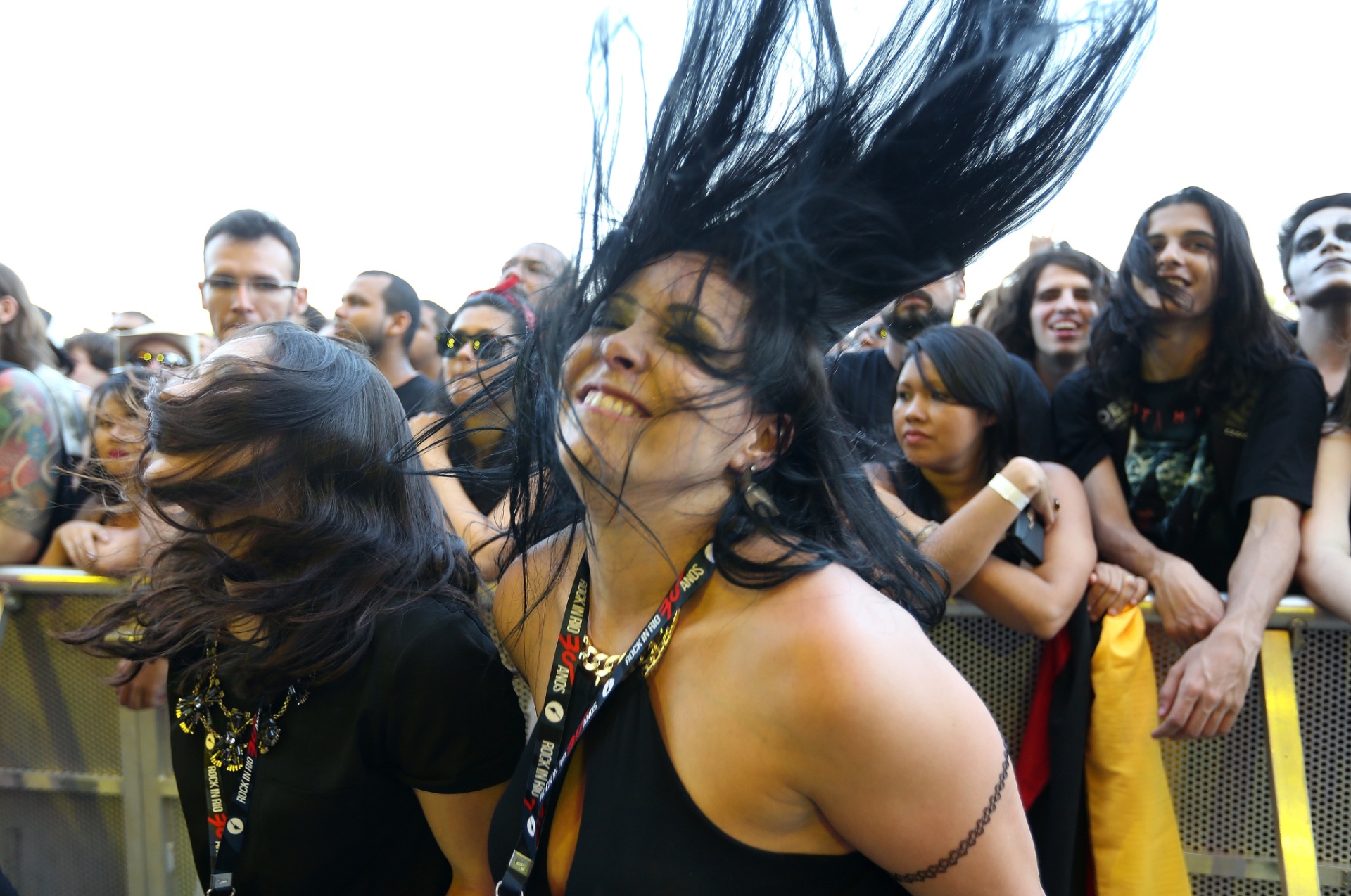 Fãs curtem show de heavy metal no Palco Sunset, no 2º dia do Rock in Rio - Fabio Motta/AE